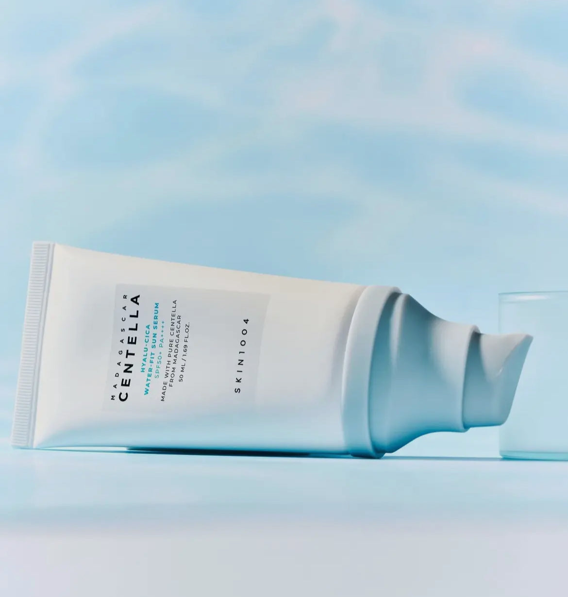SKIN1004 Madagascar Centella Hyalu-Cica Siero
Solare Idratante