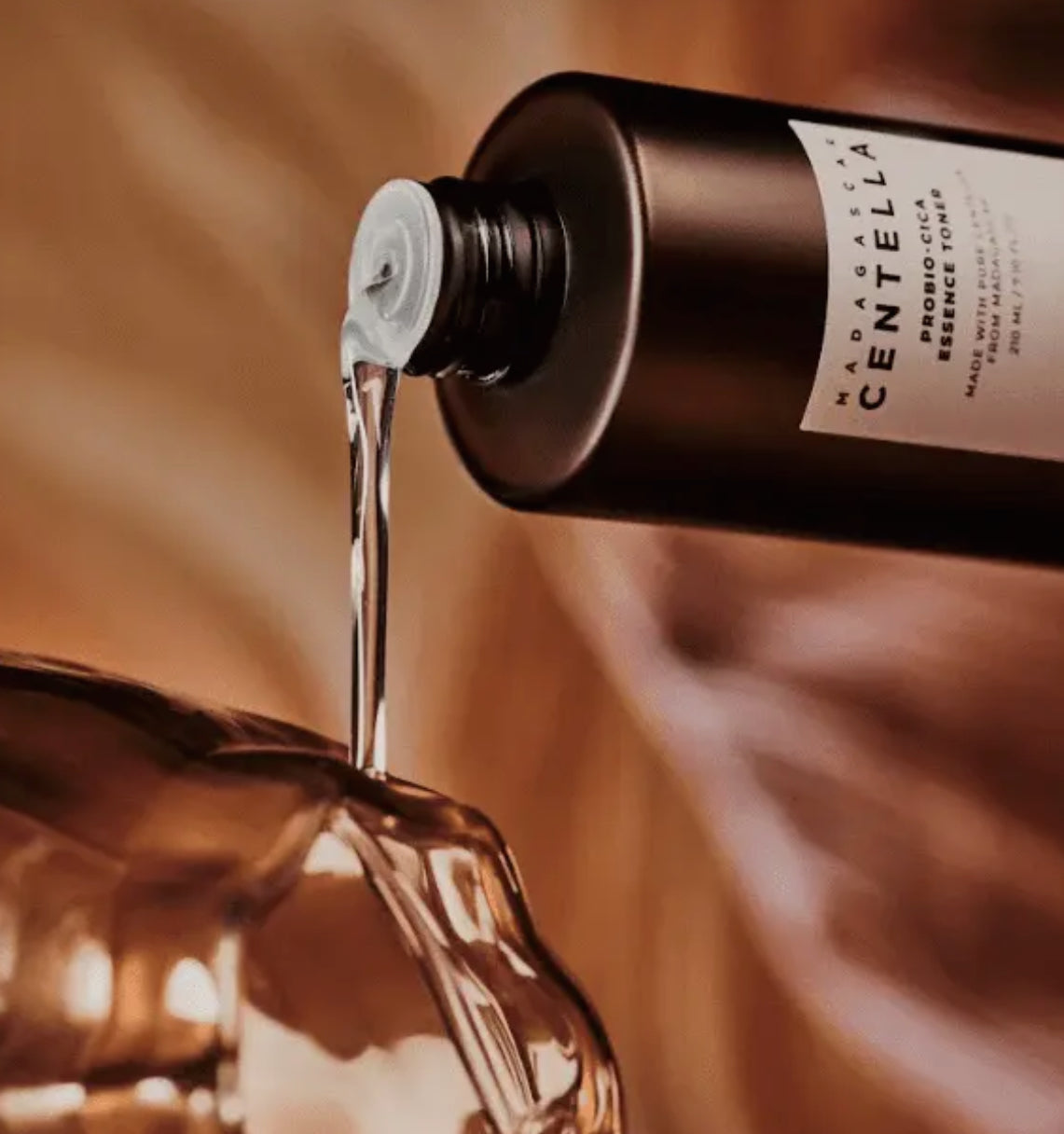 SKIN1004 Madagascar Centella Probio-Cica Essence
Toner 210ml