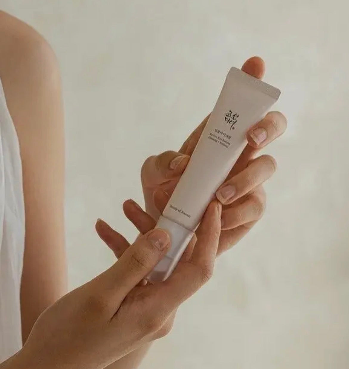 Beauty Of Joseon Siero Rivitalizzante
Contorno Occhi con Ginseng e Retinal 30
ml